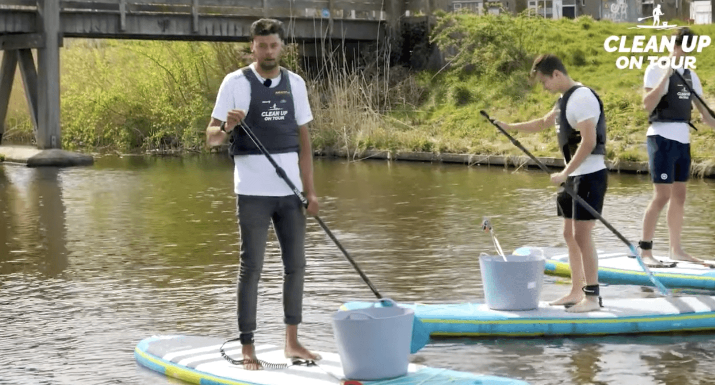 Sneekweek Marktstraat muziekplein  - clean-up-on-tour